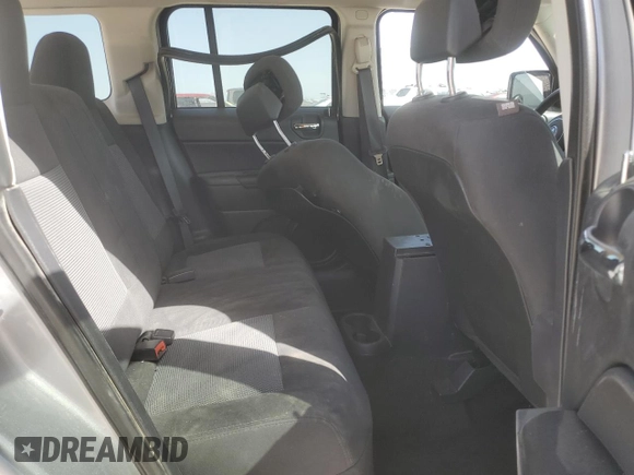 2016 Jeep Patriot Latitude with VIN 1C4NJPFB9GD576872, listed as a Copart auction lot 48192285 with 132,894 mi miles and Salvage title. Bid and sale history available at DreamBid. Image 11.