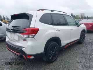 2022 Subaru Forester Sport with VIN JF2SKAJC5NH509075, listed as a IAAI auction lot 41977015 with 35,872 mi miles. Bid and sale history available at carsss.com. Image 4.