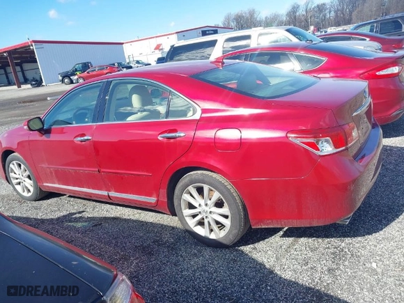 2011 Lexus ES 350 with VIN JTHBK1EG2B2440189, listed as a IAAI auction lot 41582151 with NaN miles. Bid and sale history available at carsss.com. Image 14.