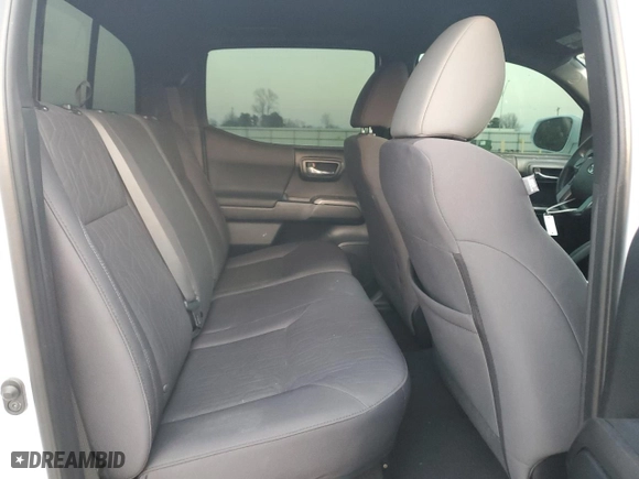 2018 Toyota Tacoma SR with VIN 3TMCZ5AN2JM148479, listed as a Copart auction lot 44402385 with NaN miles and Salvage Title. Bid and sale history available at carsss.com. Image 10.