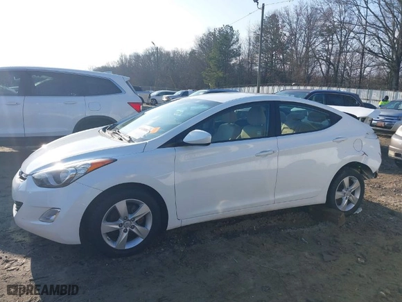 2012 Hyundai Elantra Limited with VIN 5NPDH4AE1CH085479, listed as a IAAI auction lot 41520882 with 61,720 mi miles. Bid and sale history available at carsss.com. Image 14.