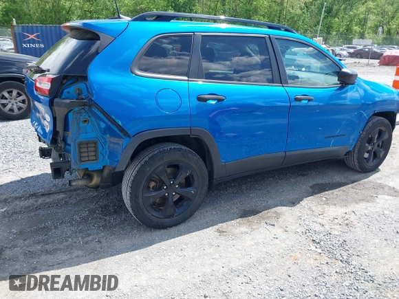2017 Jeep Cherokee Altitude with VIN 1C4PJLAS7HW663071, listed as a IAAI auction lot 42186905 with 203,296 mi miles and . Bid and sale history available at DreamBid. Image 4.