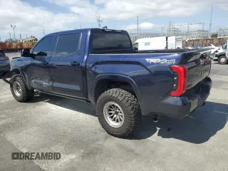 2024 Toyota Tundra SR5 с VIN 5TFLA5DBXRX158501, выставлен на аукционе Copart как лот 56897765 с пробегом 12 998 миль миль и Списание • Salvage title. История ставок и продаж доступна на DreamBid. Изображение 2.
