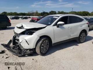 2022 Toyota Venza LE with VIN JTEAAAAH9NJ111235, listed as a Copart auction lot 71197854 with 24,740 mi miles and Salvage Title. Bid and sale history available at carsss.com. Image 1.