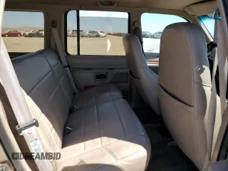 1993 Ford Explorer Eddie Bauer с VIN 1FMDU34X3PUA92606, выставлен на аукционе Copart как лот 57672895 с пробегом 72 606 миль миль и Списание • Salvage title. История ставок и продаж доступна на DreamBid. Изображение 11.