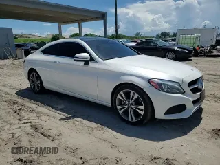 2017 Mercedes-Benz C 300 с VIN WDDWJ4KB5HF408991, выставлен на аукционе Copart как лот 60410545 с пробегом 71 829 миль миль и Списание • Salvage title. История ставок и продаж доступна на DreamBid. Изображение 13.
