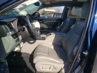 2016 Toyota Highlander Hybrid Limited with VIN 5TDDCRFH4GS017367, listed as a Copart auction lot 46501335 with 55,863 mi miles and Salvage Title. Bid and sale history available at carsss.com. Image 7.