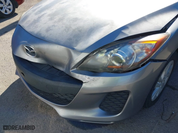 2012 Mazda Mazda3 i Touring with VIN JM1BL1VF1C1514215, listed as a IAAI auction lot 41728974 with 209,802 mi miles. Bid and sale history available at carsss.com. Image 6.