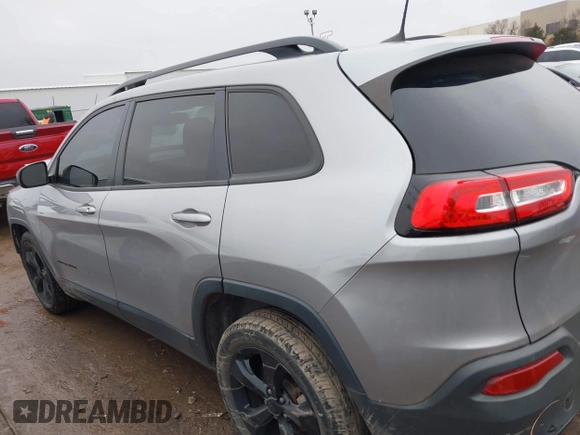 2018 Jeep Cherokee Latitude with VIN 1C4PJLCB3JD518768, listed as a IAAI auction lot 41421907 with 81,164 mi miles and . Bid and sale history available at DreamBid. Image 15.