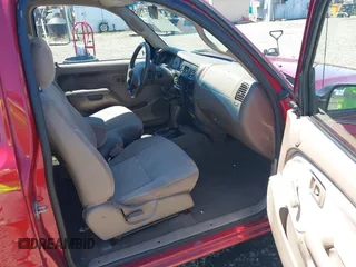 2003 Toyota Tacoma z VIN 5TEVL52N43Z228204, wystawiony jako IAAI lot #39725557 z przebiegiem 180 595 mil mil oraz . Historia ofert i sprzedaży dostępna na DreamBid. Obrazek 5.
