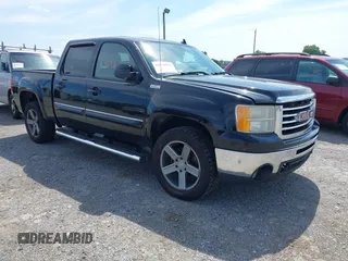 2010 GMC Sierra 1500 SLT with VIN 3GTRKWE39AG288413, listed as a IAAI auction lot 42778293 with 284,463 mi miles and . Bid and sale history available at DreamBid. Image 1.