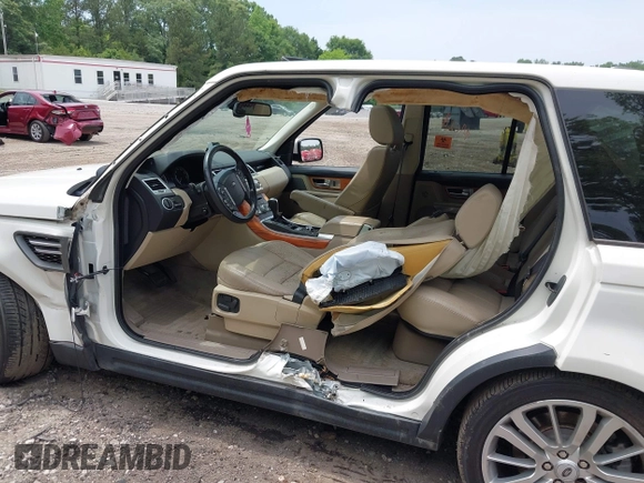 2010 Land Rover Range Rover Sport HSE Lux with VIN SALSK2D44AA235047, listed as a IAAI auction lot 42290778 with 119,379 mi miles and . Bid and sale history available at DreamBid. Image 6.