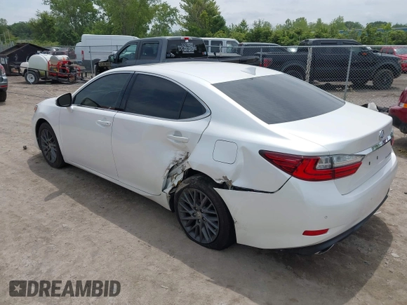 2018 Lexus ES 350 z VIN 58ABK1GG9JU095152, wystawiony jako IAAI lot #42505533 z przebiegiem 70 555 mil mil oraz . Historia ofert i sprzedaży dostępna na DreamBid. Obrazek 3.