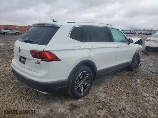 2018 Volkswagen Tiguan SEL with VIN 3VV2B7AX5JM012846, listed as a Copart auction lot 44301975 with 100,550 mi miles and Salvage Title. Bid and sale history available at carsss.com. Image 3.