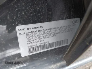 2024 Audi A3 Premium Plus z VIN WAUHUDGY6RA138401, wystawiony jako IAAI lot #41806406 z przebiegiem 4 315 mil mil oraz . Historia ofert i sprzedaży dostępna na DreamBid. Obrazek 9.