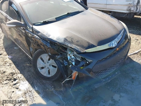 2013 Hyundai Sonata Hybrid Limited with VIN KMHEC4A41DA075811, listed as a IAAI auction lot 41357185 with 1 mi miles. Bid and sale history available at carsss.com. Image 6.