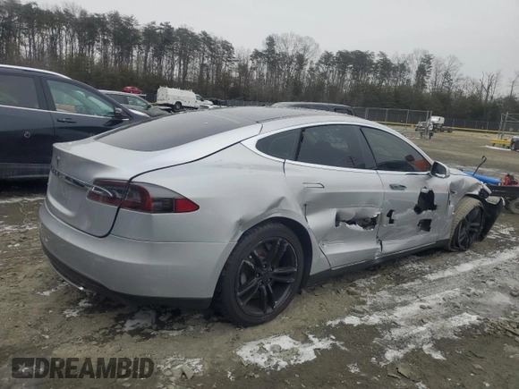 2013 Tesla Model S with VIN 5YJSA1AC9DFP10705, listed as a Copart auction lot 89394665 with Not Provided miles and Salvage Title. Bid and sale history available at carsss.com. Image 3.