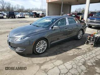 2015 Lincoln MKZ z VIN 3LN6L2JKXFR600669, wystawiony jako Copart lot #51130115 z przebiegiem 75 176 mil mil oraz Szkoda całkowita • Salvage title. Historia ofert i sprzedaży dostępna na DreamBid. Obrazek 1.