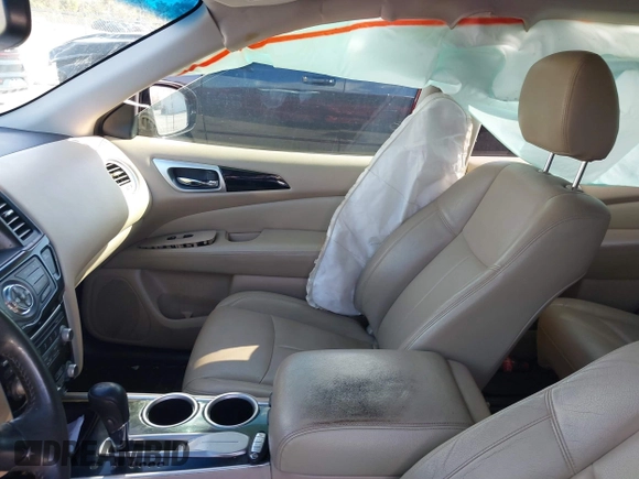 2016 Nissan Pathfinder S with VIN 5N1AR2MN7GC600949, listed as a IAAI auction lot 41261906 with 173,787 mi miles and . Bid and sale history available at DreamBid. Image 5.