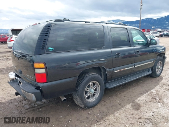 2004 Chevrolet Suburban LT with VIN 3GNEC16T84G317408, listed as a IAAI auction lot 41758444 with 296,784 mi miles. Bid and sale history available at carsss.com. Image 4.