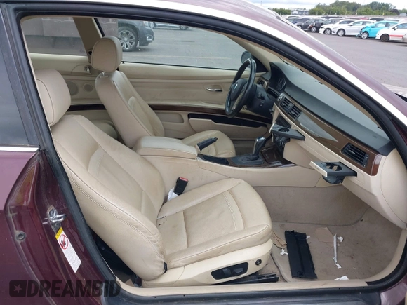 2009 BMW 3 Series 328i с VIN WBAWV13579P121411, выставлен на аукционе IAAI как лот 42540732 с пробегом 248 412 миль миль и . История ставок и продаж доступна на DreamBid. Изображение 5.