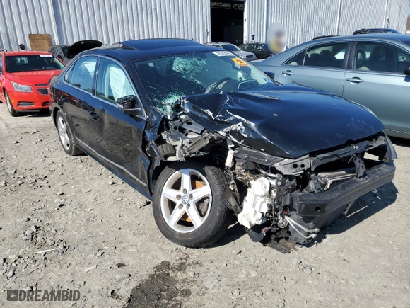 2014 Volkswagen Passat TDI SE w/Sunroof with VIN 1VWBN7A36EC094271, listed as a Copart auction lot 48369445 with 0 mi miles and Salvage Title. Bid and sale history available at carsss.com. Image 4.