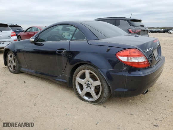 2006 Mercedes-Benz SLK-Class 3.5L with VIN WDBWK56F56F105831, listed as a Copart auction lot 88789115 with 149,421 mi miles and Salvage Title. Bid and sale history available at carsss.com. Image 2.
