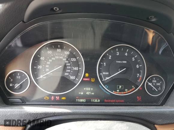 2015 BMW 3 Series 328i xDrive with VIN WBA3B3G52FNT19323, listed as a Copart auction lot 61873015 with 110,893 mi miles and Salvage title. Bid and sale history available at DreamBid. Image 9.