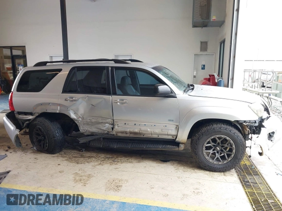 2007 Toyota 4Runner SR5 with VIN JTEZT14R078011522, listed as a IAAI auction lot 41606835 with 239,601 mi miles. Bid and sale history available at carsss.com. Image 14.