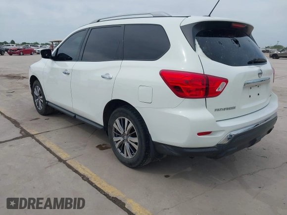 2018 Nissan Pathfinder SV with VIN 5N1DR2MM7JC621456, listed as a IAAI auction lot 42053625 with 95,226 mi miles and . Bid and sale history available at DreamBid. Image 3.