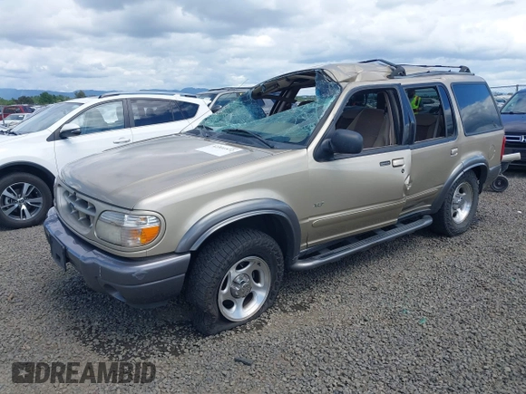 2000 Ford Explorer XLT с VIN 1FMDU73E8YZB25725, выставлен на аукционе IAAI как лот 42301572 с пробегом 213 805 миль миль и . История ставок и продаж доступна на DreamBid. Изображение 2.