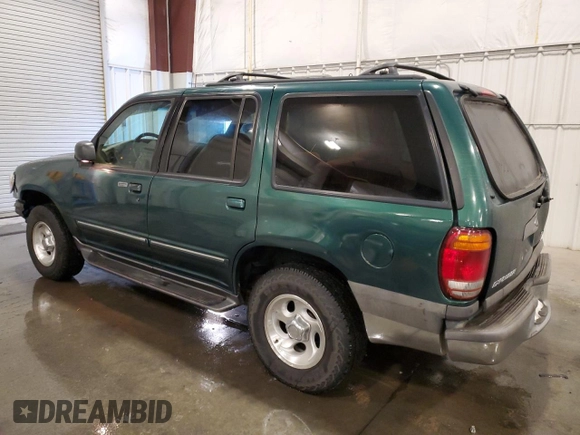 2001 Ford Explorer XLT with VIN 1FMZU63E71ZA80010, listed as a Copart auction lot 88068715 with 112,239 mi miles and Salvage title. Bid and sale history available at DreamBid. Image 2.