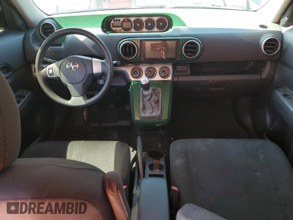 2008 Scion xB z VIN JTLKE50E681048714, wystawiony jako Copart lot #57900195 z przebiegiem 246 568 mil mil oraz Szkoda całkowita • Salvage title. Historia ofert i sprzedaży dostępna na DreamBid. Obrazek 8.