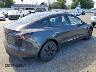 2025 Tesla Model 3 Long Range с VIN 5YJ3E1EBXSF939496, выставлен на аукционе Copart как лот 47140905 с пробегом 641 миль миль и Списание • Salvage title. История ставок и продаж доступна на DreamBid. Изображение 3.