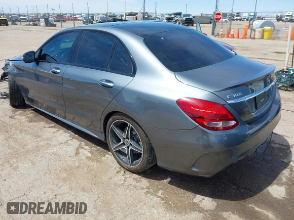 2017 Mercedes-Benz C 300 с VIN 55SWF4JB7HU224376, выставлен на аукционе IAAI как лот 42195919 с пробегом 98 683 миль миль и . История ставок и продаж доступна на DreamBid. Изображение 3.