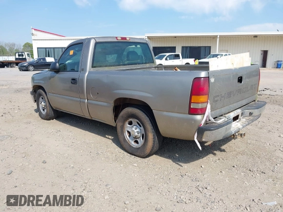 2002 Chevrolet Silverado 1500 with VIN 1GCEC14Z92Z303644, listed as a IAAI auction lot 42012490 with Not Provided miles and . Bid and sale history available at DreamBid. Image 3.