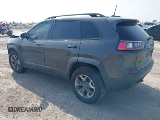 2019 Jeep Cherokee Trailhawk с VIN 1C4PJMBX7KD189366, выставлен на аукционе IAAI как лот 42252787 с пробегом 132 635 миль миль и . История ставок и продаж доступна на DreamBid. Изображение 3.