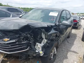 2019 Chevrolet Equinox LT z VIN 2GNAXTEV6K6190023, wystawiony jako IAAI lot #42277035 z przebiegiem 121 218 mil mil oraz . Historia ofert i sprzedaży dostępna na DreamBid. Obrazek 17.