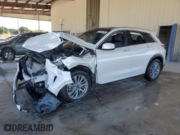 2023 Infiniti QX50 Luxe с VIN 3PCAJ5BA6PF120790, выставлен на аукционе Copart как лот 83192294 с пробегом 9 212 миль миль и На запчасти • Non repairable. История ставок и продаж доступна на DreamBid. Изображение 1.