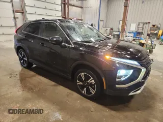 2025 Mitsubishi Eclipse Cross SE with VIN JA4ATWAA5SZ011252, listed as a Copart auction lot 60514685 with 12,208 mi miles and Clean title. Bid and sale history available at DreamBid. Image 4.