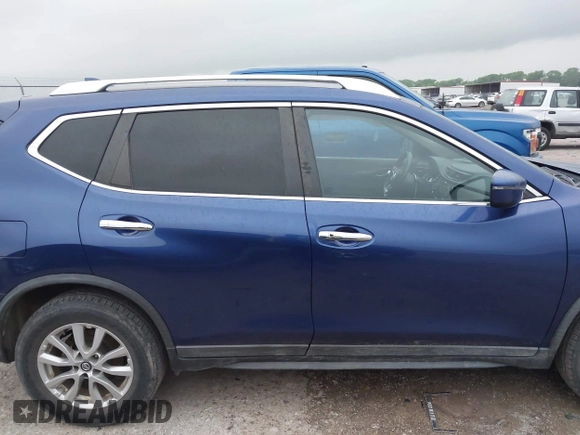 2018 Nissan Rogue SV with VIN KNMAT2MV4JP539372, listed as a IAAI auction lot 41993262 with 77,575 mi miles. Bid and sale history available at carsss.com. Image 13.