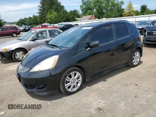 2010 Honda Fit Sport z VIN JHMGE8H45AC027506, wystawiony jako Copart lot #65130515 z przebiegiem 210 875 mil mil oraz Czysty tytuł • Clean title. Historia ofert i sprzedaży dostępna na DreamBid. Obrazek 1.