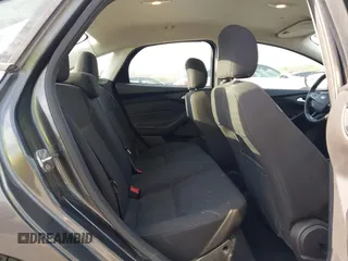 2017 Ford Focus SE с VIN 1FADP3F21HL228709, выставлен на аукционе IAAI как лот 42047685 с пробегом 41 107 миль миль и . История ставок и продаж доступна на DreamBid. Изображение 8.
