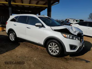 2017 Kia Sorento LX V6 with VIN 5XYPGDA53HG212005, listed as a Copart auction lot 86970064 with 108,854 mi miles and Salvage Title. Bid and sale history available at carsss.com. Image 4.