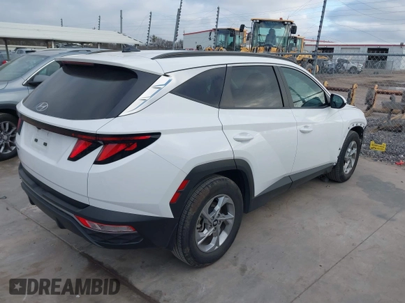 2024 Hyundai Tucson SEL with VIN 5NMJB3DE1RH311620, listed as a IAAI auction lot 41486965 with 33,988 mi miles and . Bid and sale history available at DreamBid. Image 4.