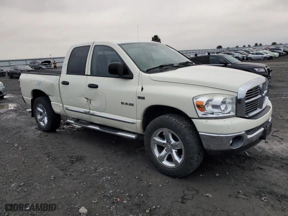 2008 Dodge Ram 1500 Laramie with VIN 1D7HU182X8J213777, listed as a Copart auction lot 82796224 with 136,436 mi miles and Salvage Title. Bid and sale history available at carsss.com. Image 4.