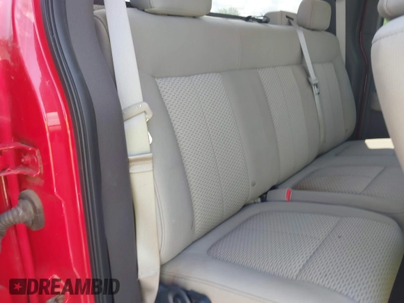 2009 Ford F-150 STX with VIN 1FTRX128X9FA69333, listed as a IAAI auction lot 42434329 with 175,322 mi miles and . Bid and sale history available at DreamBid. Image 8.