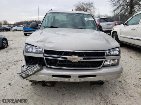 2006 Chevrolet Silverado 1500 LS with VIN 2GCEK13V461315359, listed as a Copart auction lot 46647324 with 147,442 mi miles and Salvage Title. Bid and sale history available at carsss.com. Image 5.