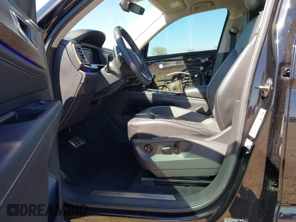 2024 Volkswagen Atlas SEL Premium R-Line с VIN 1V2FR2CA6RC522304, выставлен на аукционе IAAI как лот 41738078 с пробегом 24 626 миль миль и . История ставок и продаж доступна на DreamBid. Изображение 5.