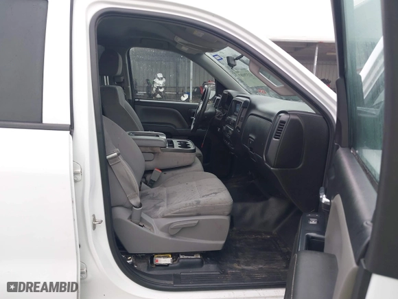 2014 Chevrolet Silverado 1500 Work Truck with VIN 1GCRCPEH3EZ132808, listed as a IAAI auction lot 41379187 with 233,359 mi miles. Bid and sale history available at carsss.com. Image 5.
